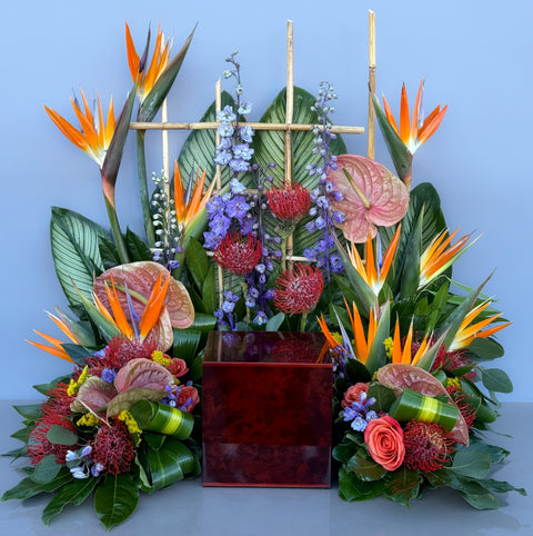 #90 Tropical Garden Tribute Urn Wreath