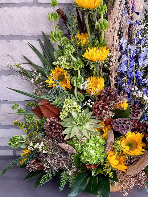 #189 Sunlit Earth Vertical Arrangement