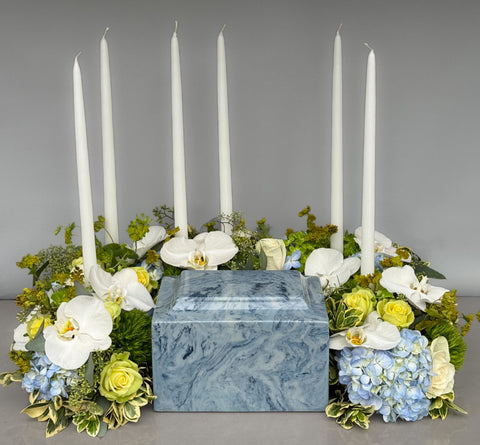 #91p Luminous Remembrance Custom Urn Wreath with Candles91p