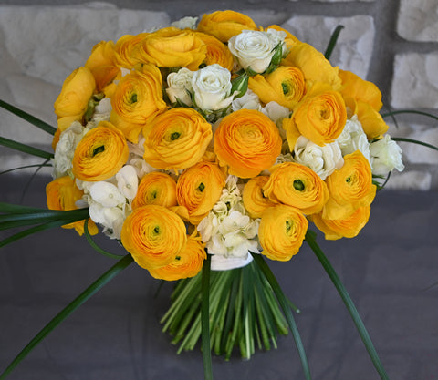 Golden Radiance Bridal Bouquet